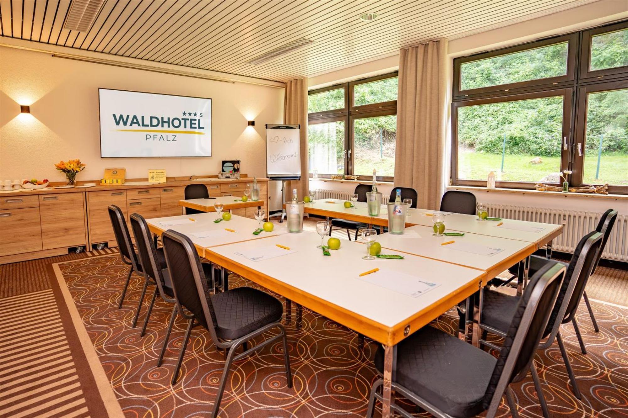 Waldhotel Eisenberg Eisenberg  Extérieur photo